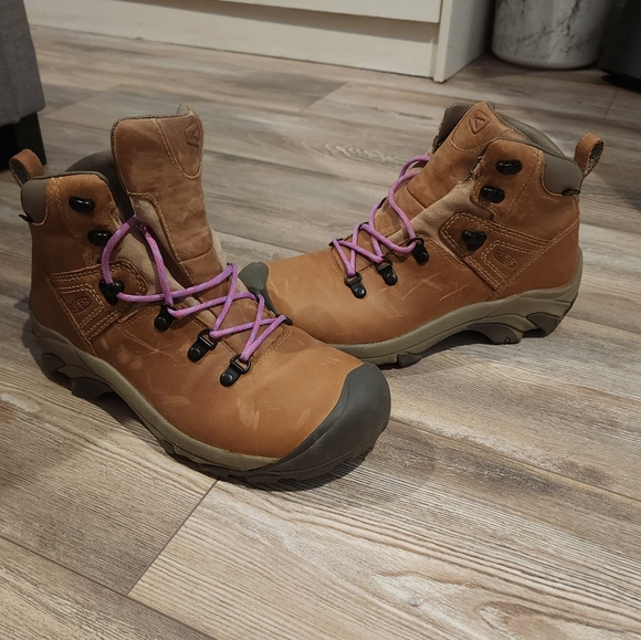 Keen Women's Pyrenees Waterproof Hiking Boot size 10 - Picture 1 of 5